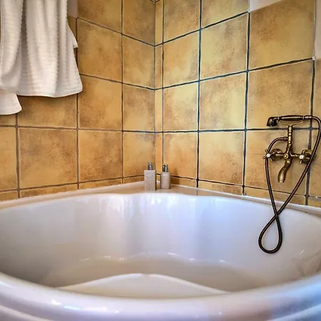 Agapi Vila Athánion